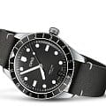 Oris Oris Divers Sixty‑Five 12h Calibre 400 01 400 7772 4054-07 5 20 82 , наручные мужские часы фото под углом